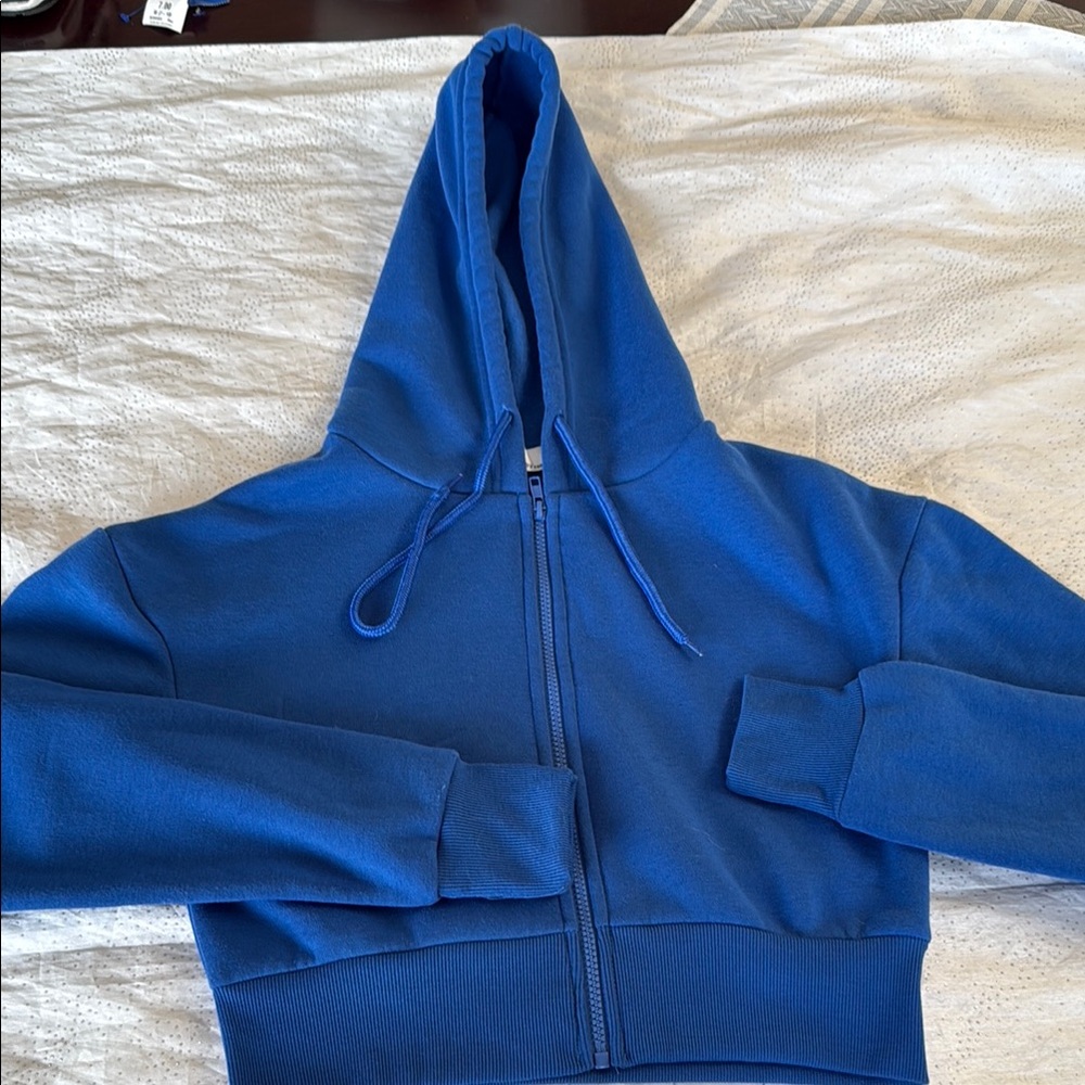 Roma concept by rosee sweatshirt with hoodie for women size M